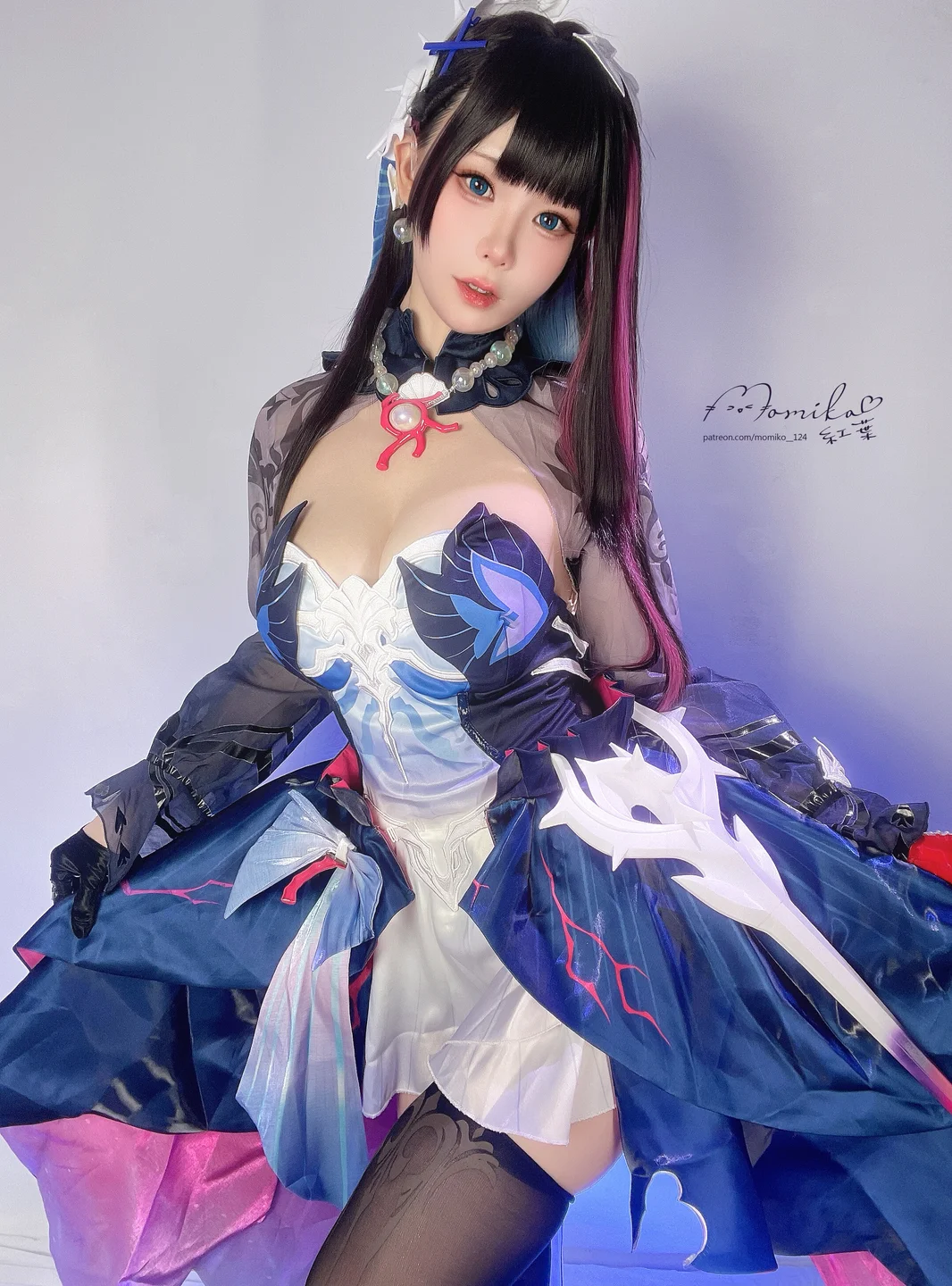 Momiko_Lin - Hysilens [33P-67MB]